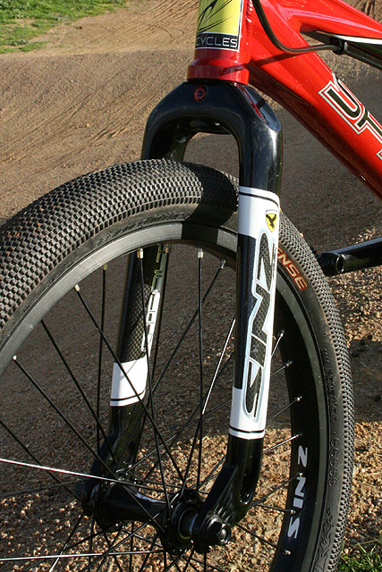 Sinz Elite Stealth Carbon Fiber Race Fork