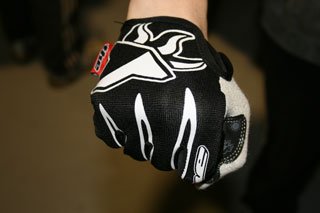 THE Skinz gloves