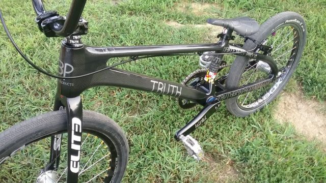 truthbmx-products-carbon-frame2
